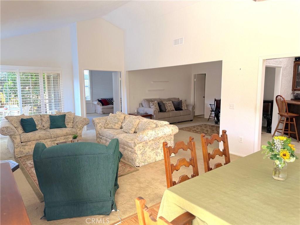 1273 N North Hills Drive Property Photo 14