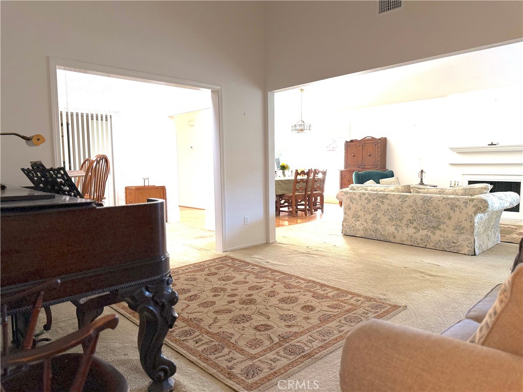 1273 N North Hills Drive Property Photo 15