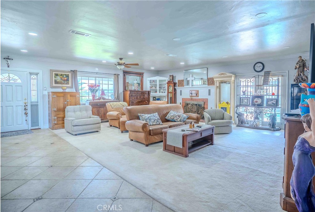 4047 Bluff Property Photo 8