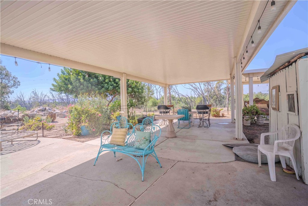 4047 Bluff Property Photo 18