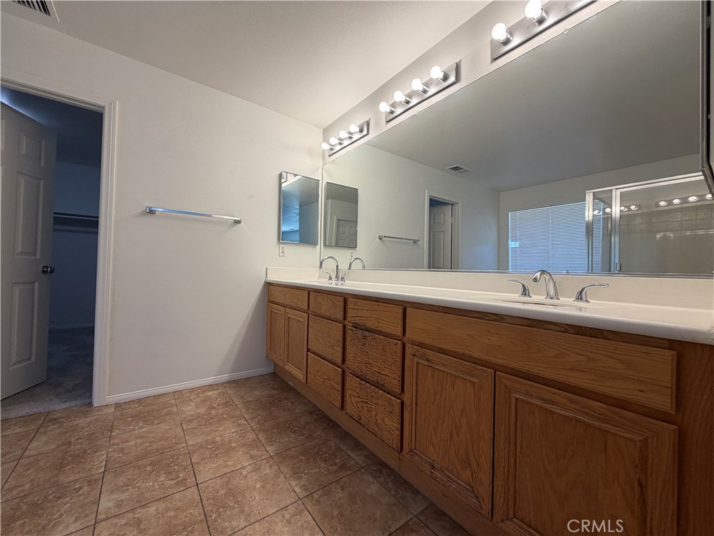 17 Del Brienza Property Photo 34