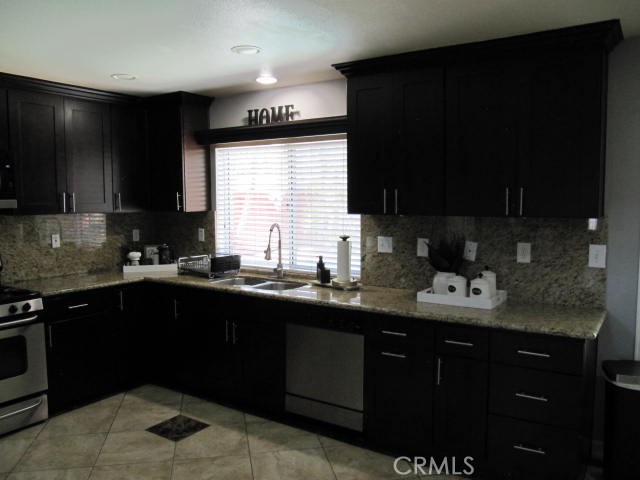 687 Pointe Vista Property Photo 5
