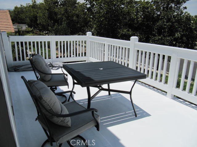 687 Pointe Vista Property Photo 30