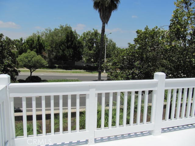 687 Pointe Vista Property Photo 32