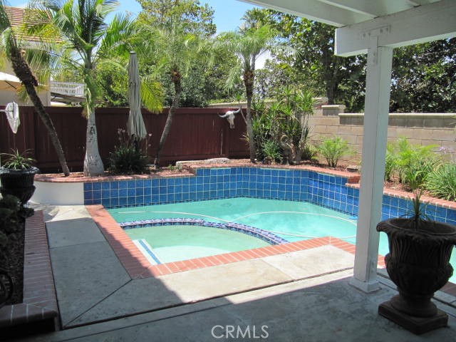 687 Pointe Vista Property Photo 35
