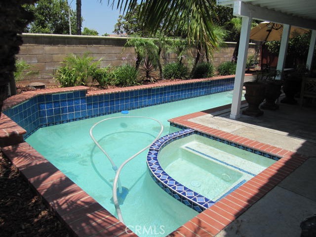 687 Pointe Vista Property Photo 38