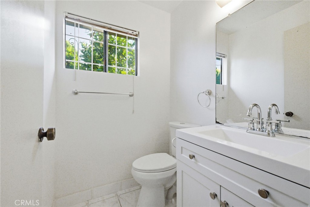 506 Pomelo Avenue C Property Photo 12