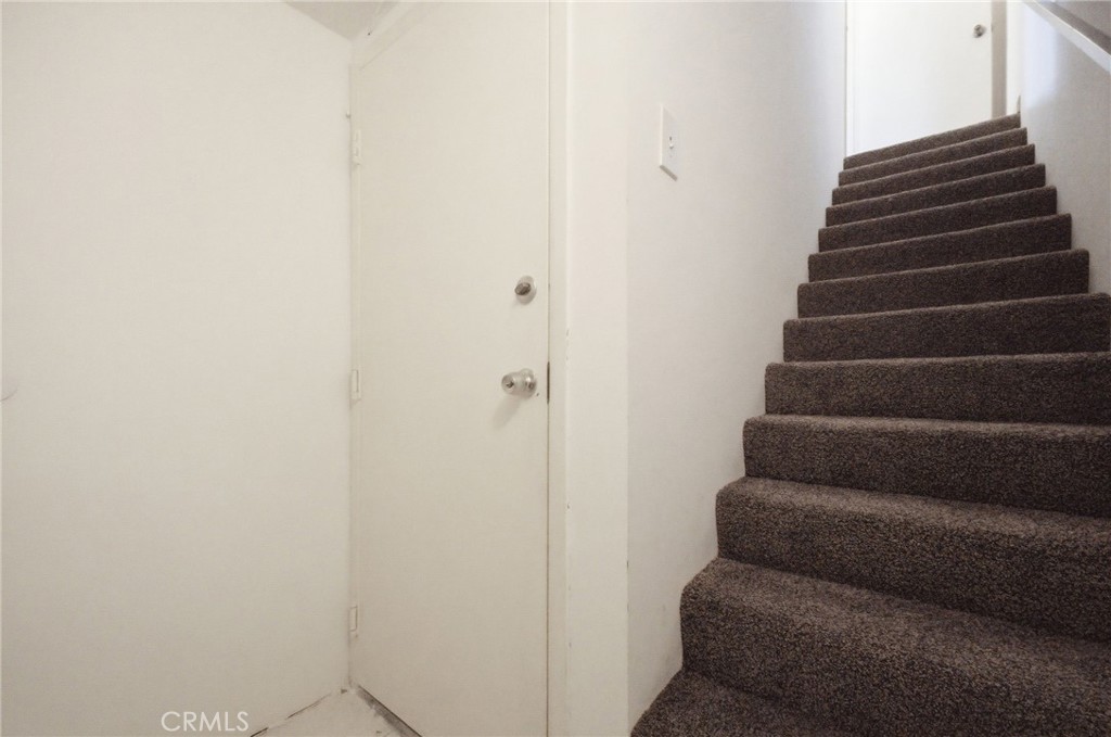 506 Pomelo Avenue C Property Photo 14