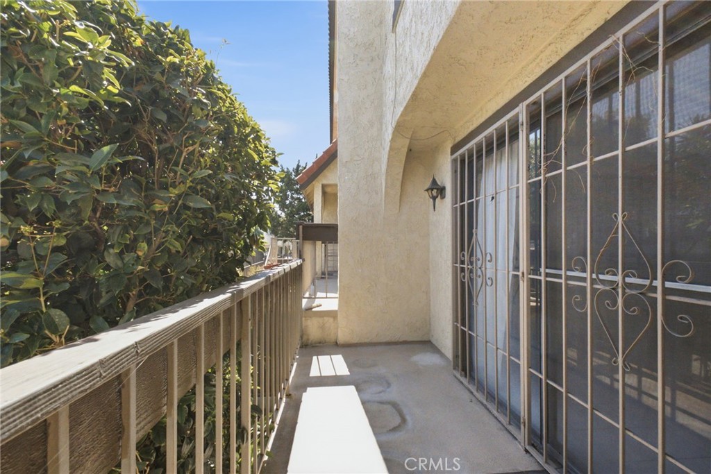 506 Pomelo Avenue C Property Photo 29