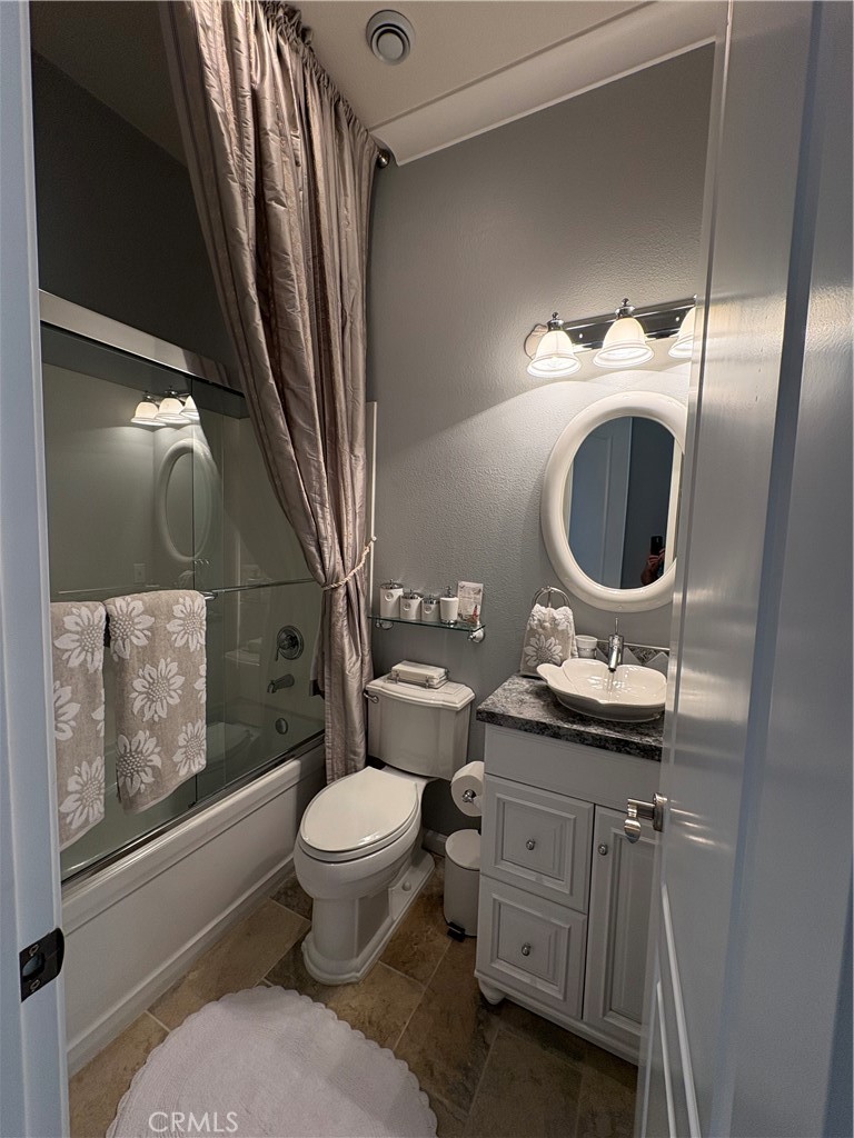 9052 Reserve Property Photo 18