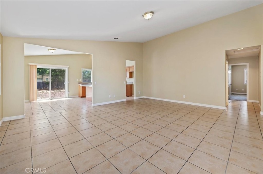 14336 Caroline Property Photo 4