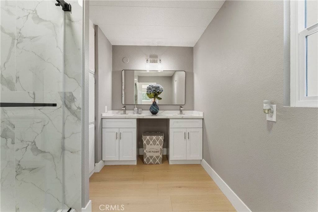 21133 Kinney Property Photo 16