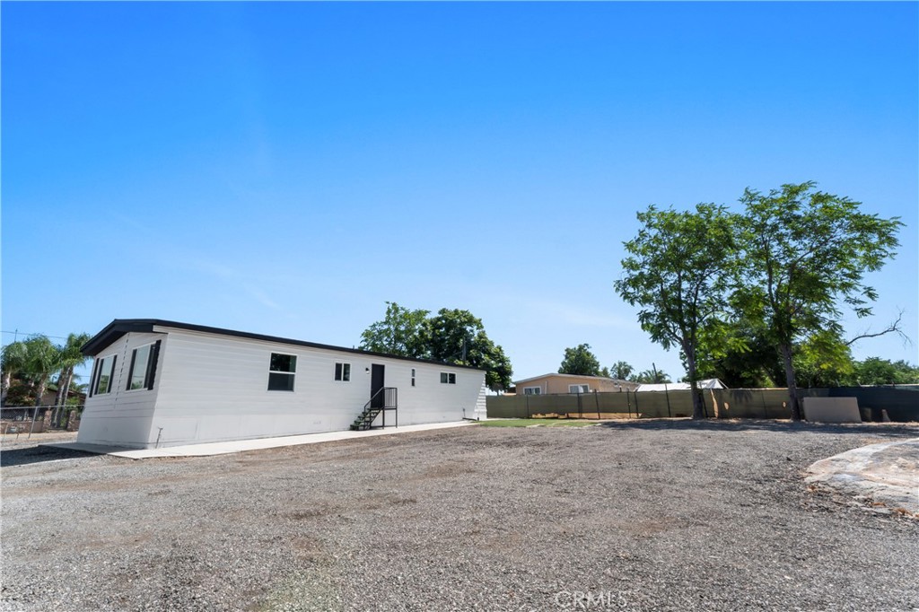 21133 Kinney Property Photo 22