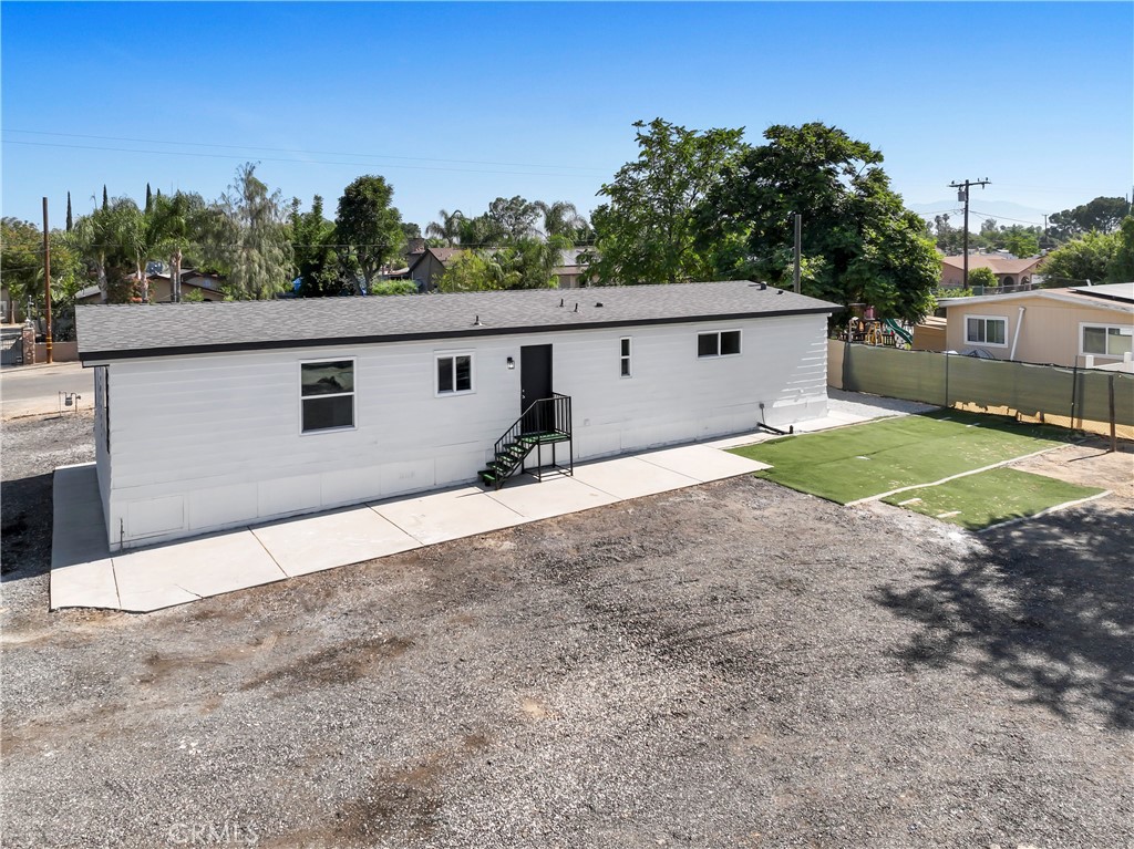 21133 Kinney Property Photo 29