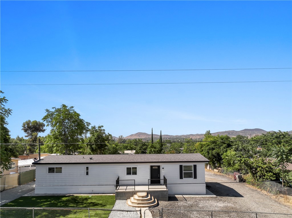 21133 Kinney Property Photo 30