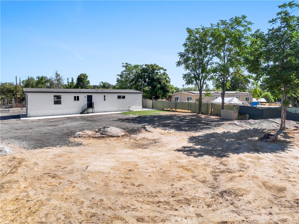 21133 Kinney Property Photo 32