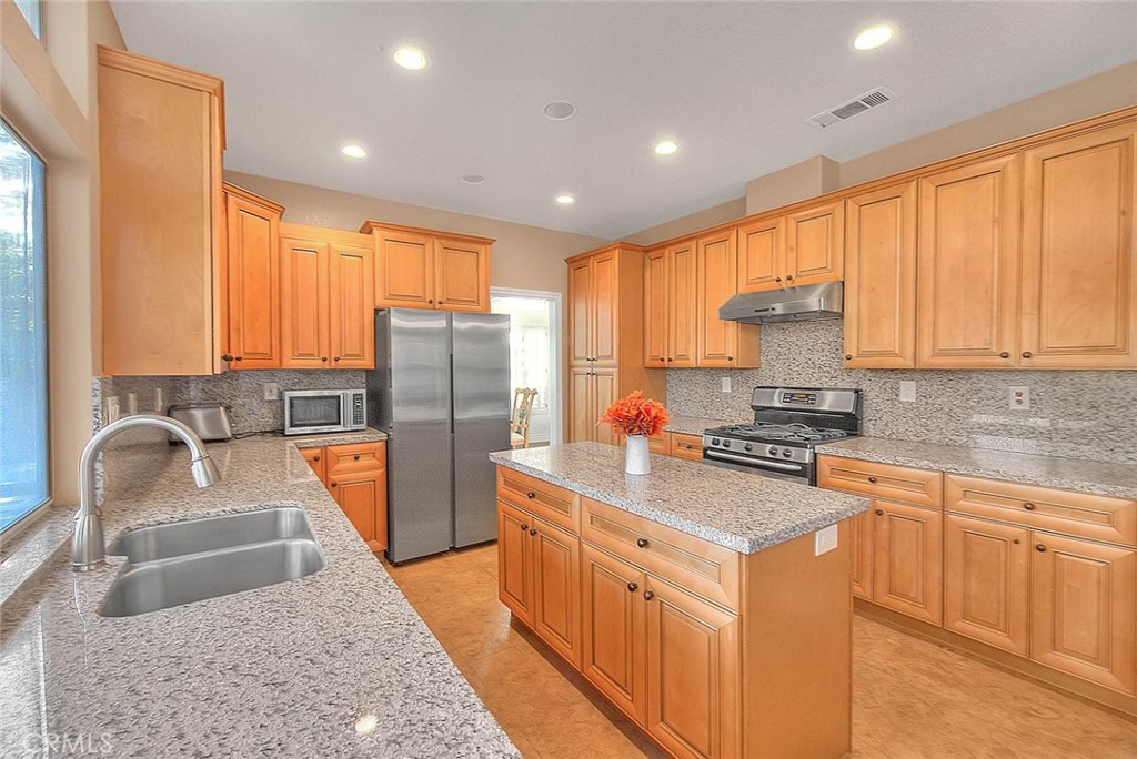 2481 Hawkwood Drive Property Photo 14