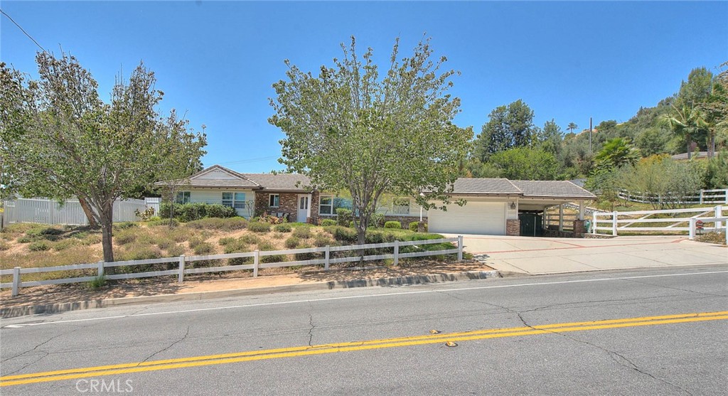 615 Mount Olive Dr Property Photo 1