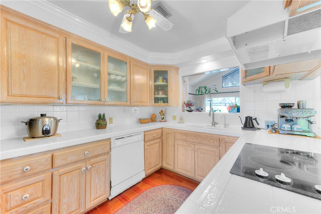 615 Mount Olive Dr Property Photo 8