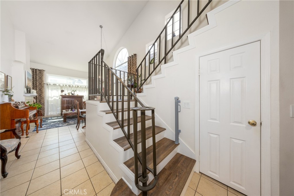 997 Lotus Circle Property Photo 7
