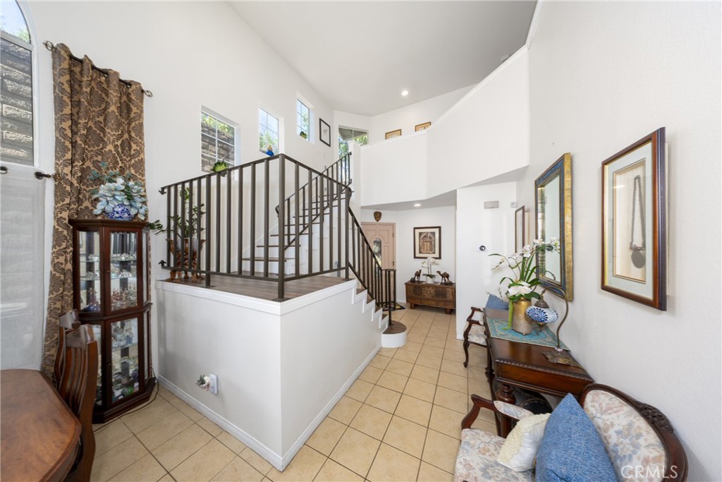 997 Lotus Circle Property Photo 8