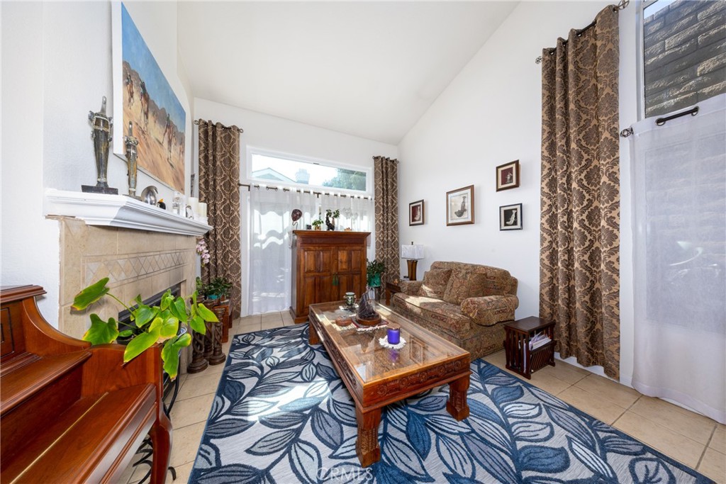 997 Lotus Circle Property Photo 12