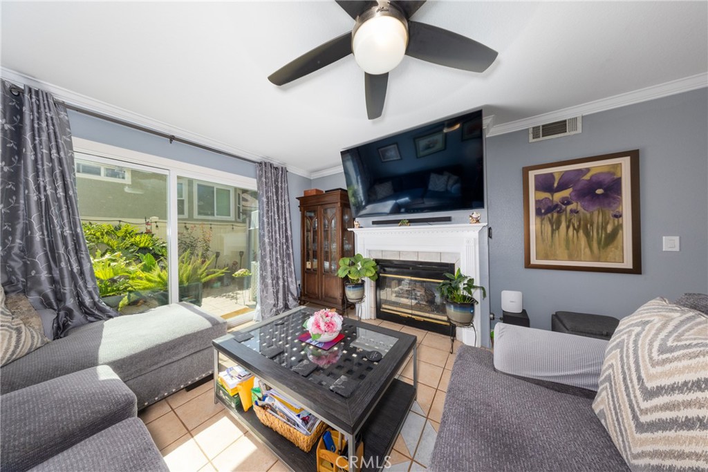997 Lotus Circle Property Photo 16