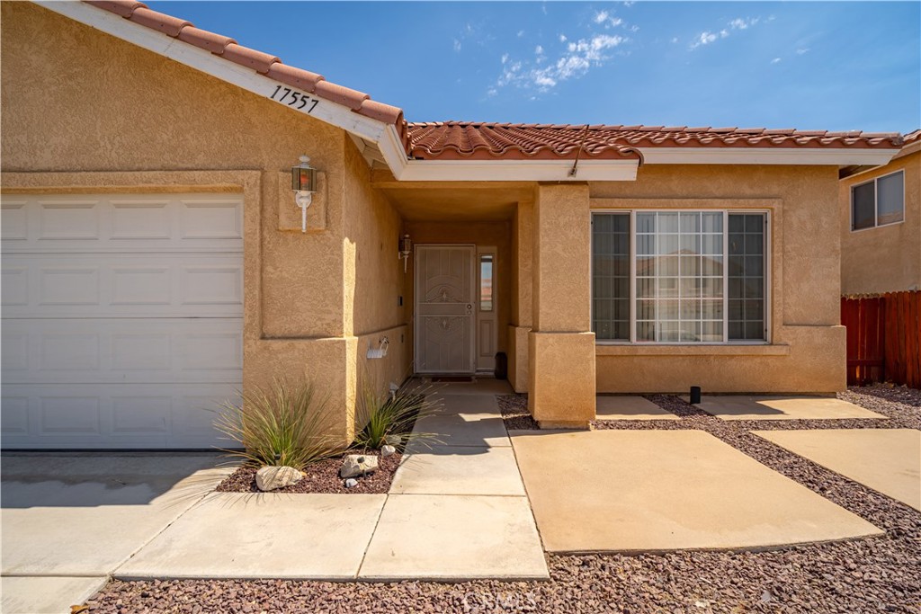 17557 Caprice Way Property Photo 5
