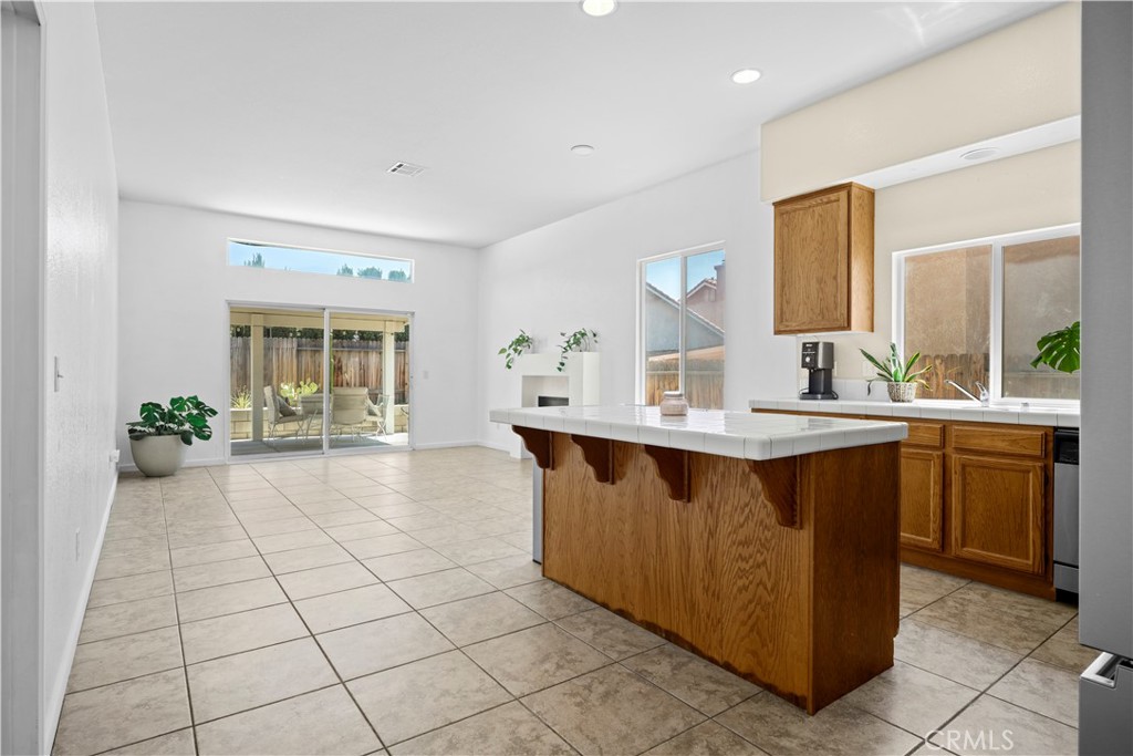 17557 Caprice Way Property Photo 6