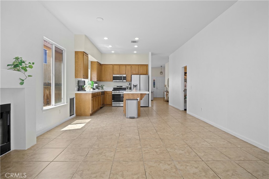17557 Caprice Way Property Photo 13