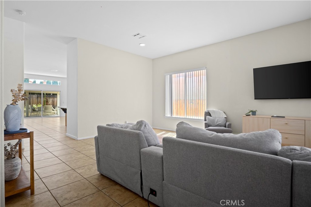 17557 Caprice Way Property Photo 37