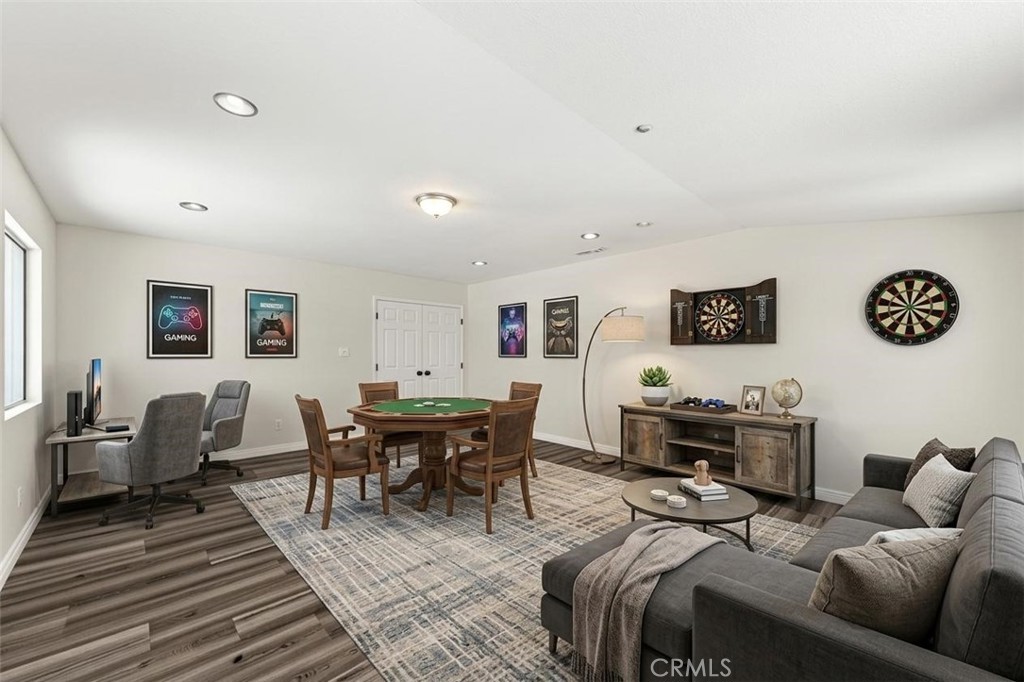 15556 Skylark Property Photo 4