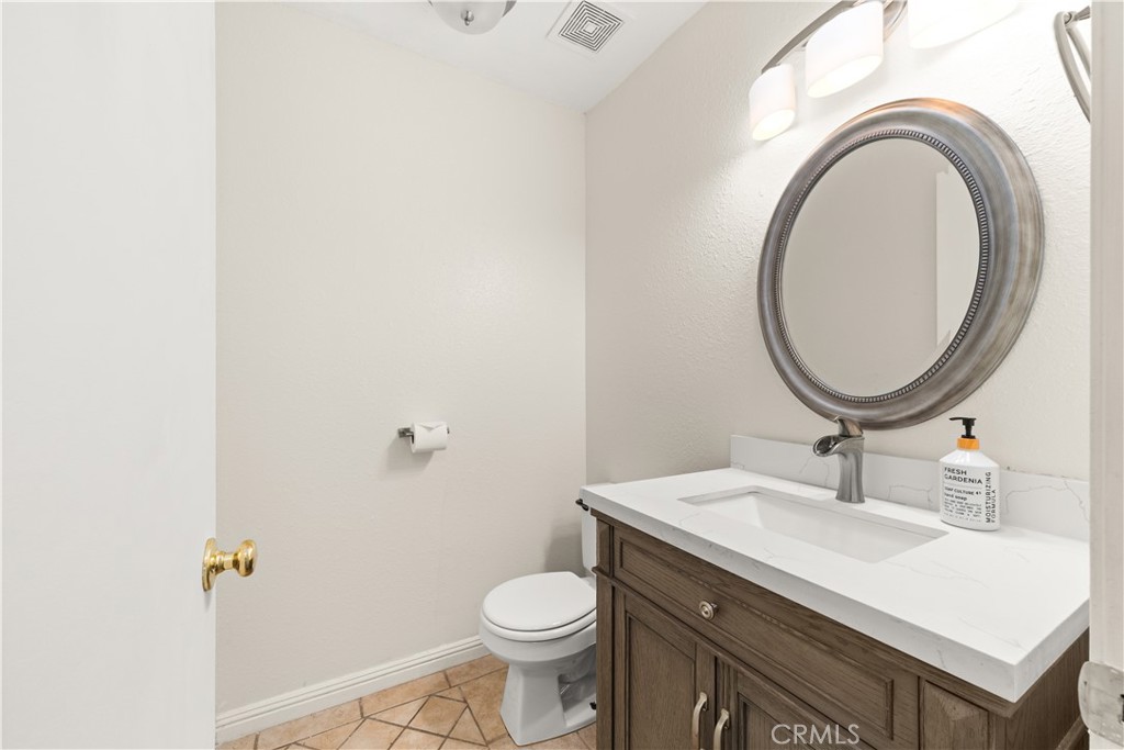 15556 Skylark Property Photo 19