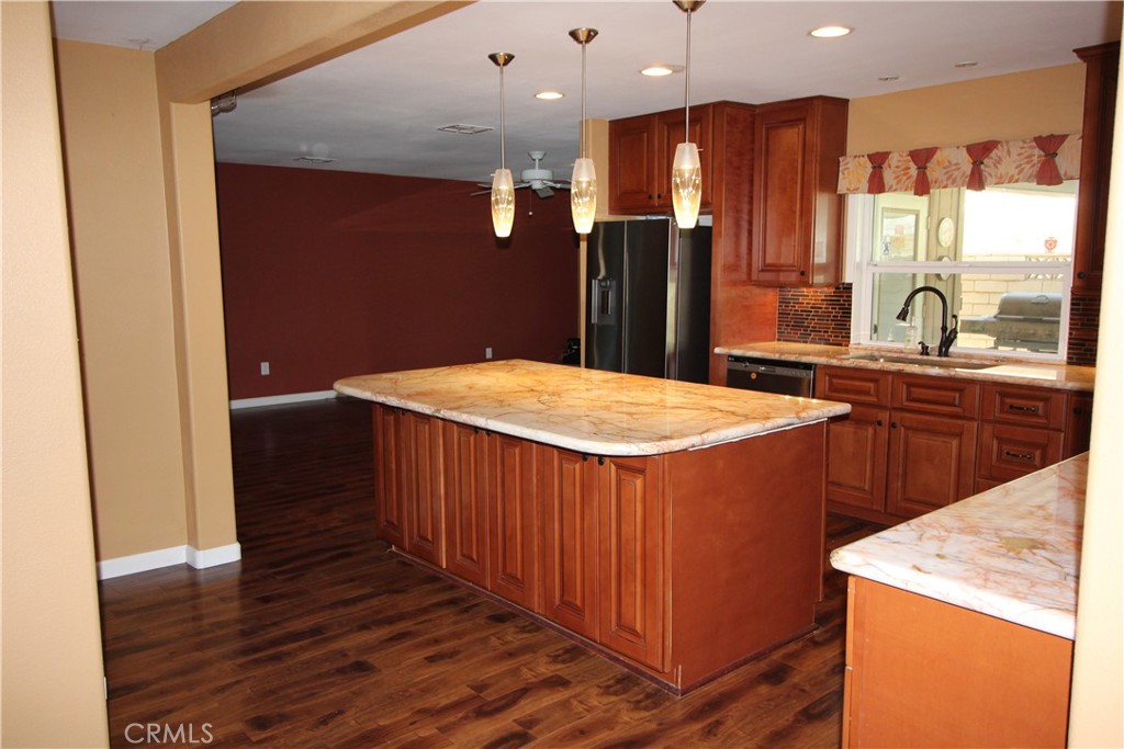 39105 Manzanita Drive Property Photo 22