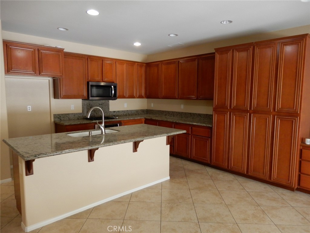 4118 Larkspur Property Photo 4