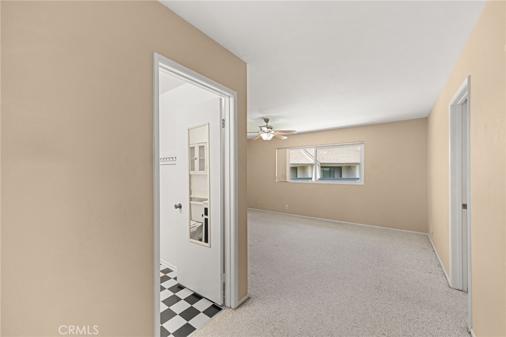 1435 W Cerritos 40 Property Photo 17