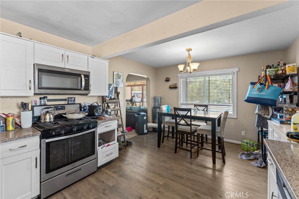 32911 Avenue E Property Photo 7