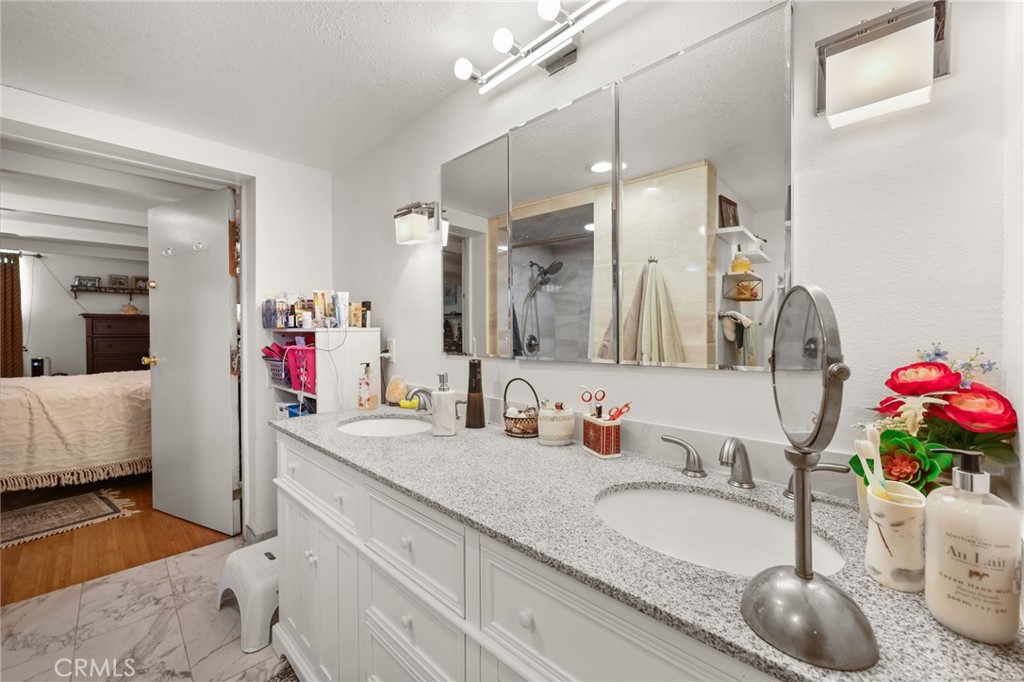 15845 La Vida Property Photo 40