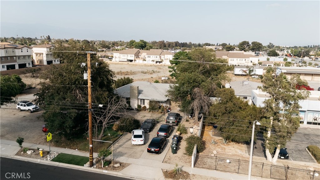8447 Tamarind Property Photo 3