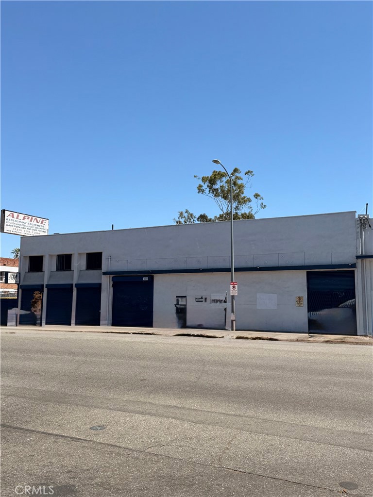 2378 W Washington Boulevard Property Photo 6