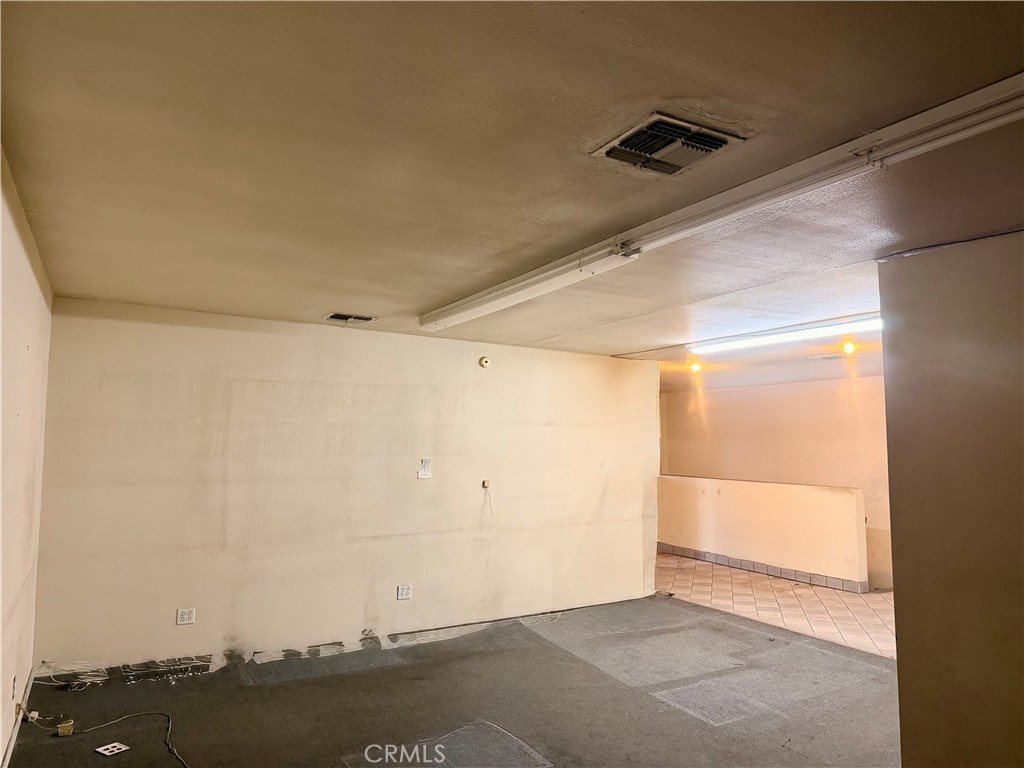 2378 W Washington Boulevard Property Photo 18