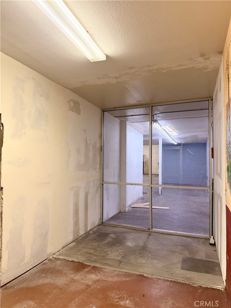 2378 W Washington Boulevard Property Photo 23