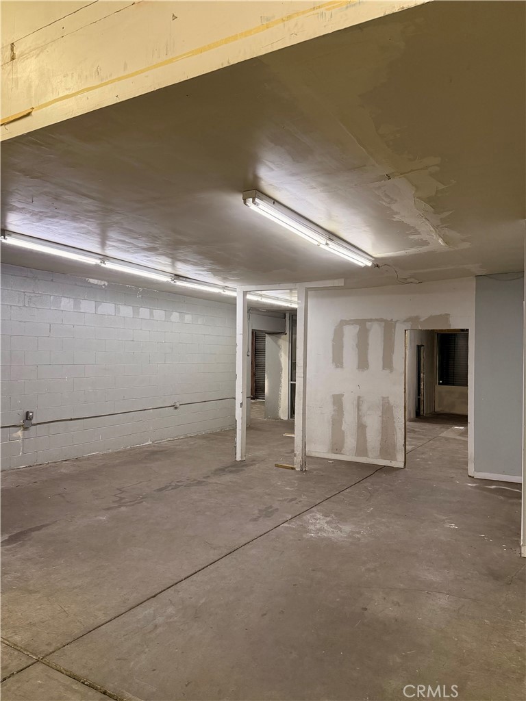 2378 W Washington Boulevard Property Photo 33