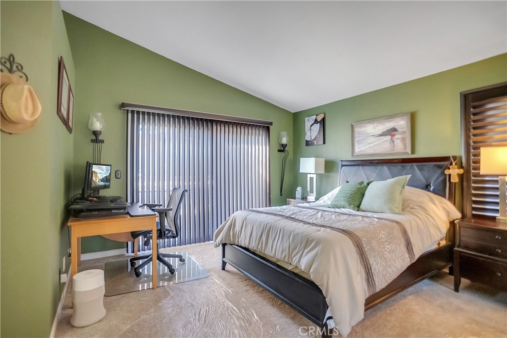 10900 San Mateo Property Photo 17