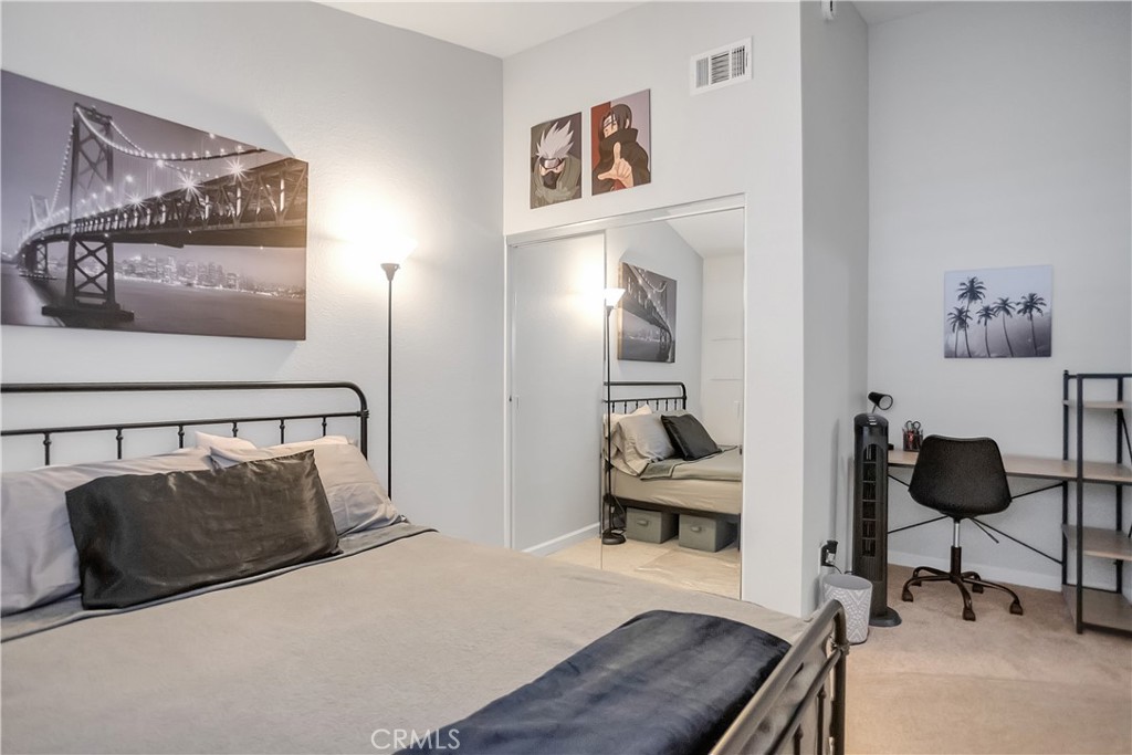 10900 San Mateo Property Photo 19