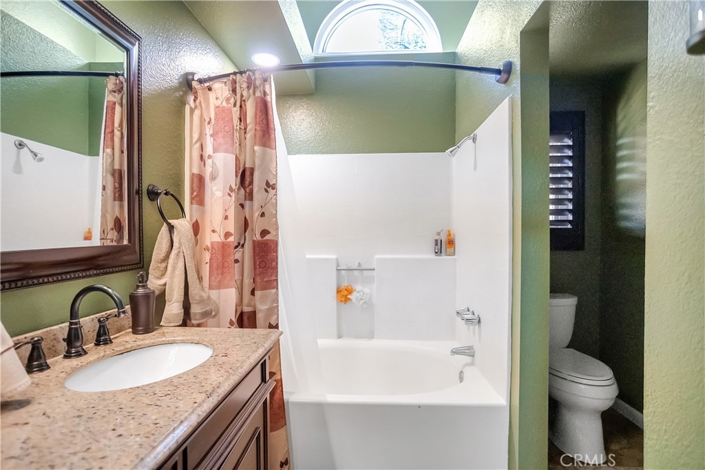 10900 San Mateo Property Photo 22