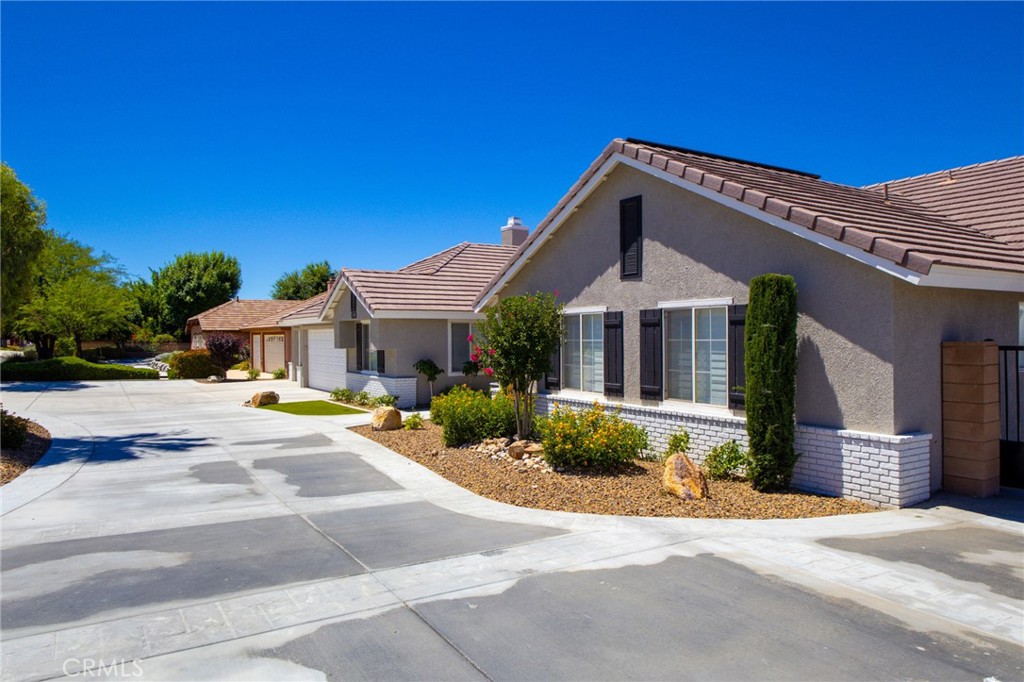 13190 Mugu Court Property Photo 5