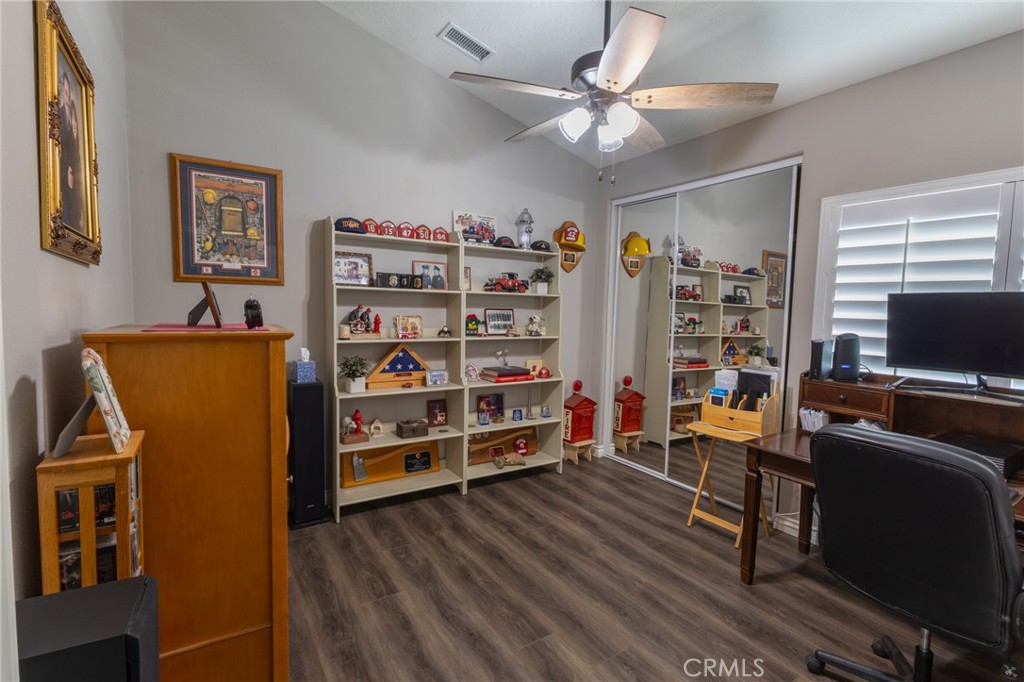 13190 Mugu Court Property Photo 10