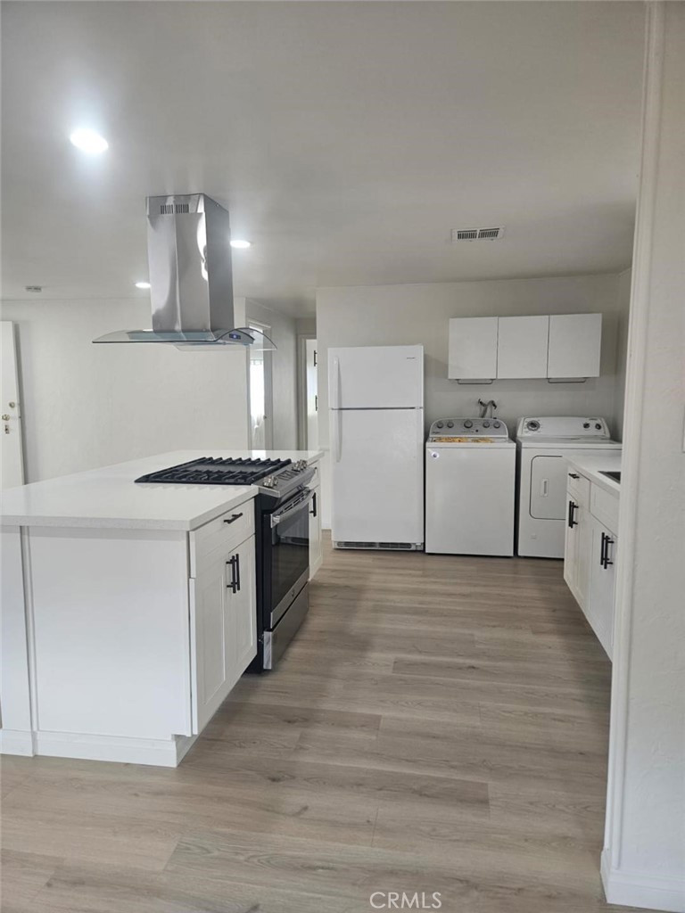 725 Thornton W 97 Property Photo 11