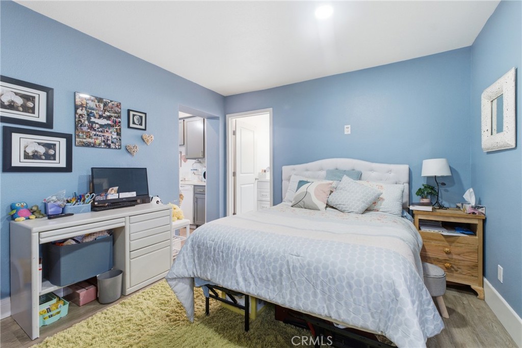 671 W Christie Street Property Photo 21